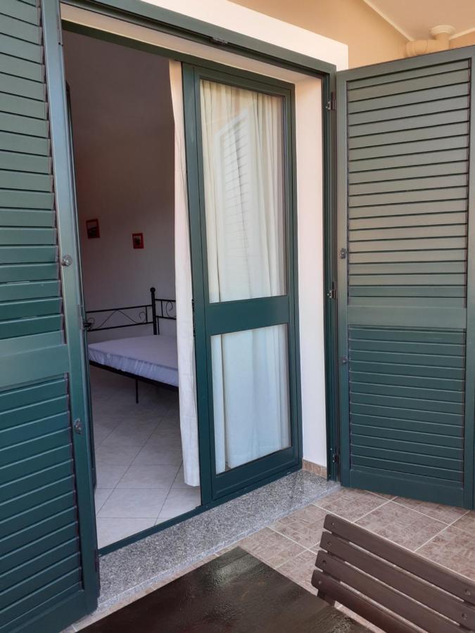 B&B Marzo '51 Villasimius Ngoại thất bức ảnh