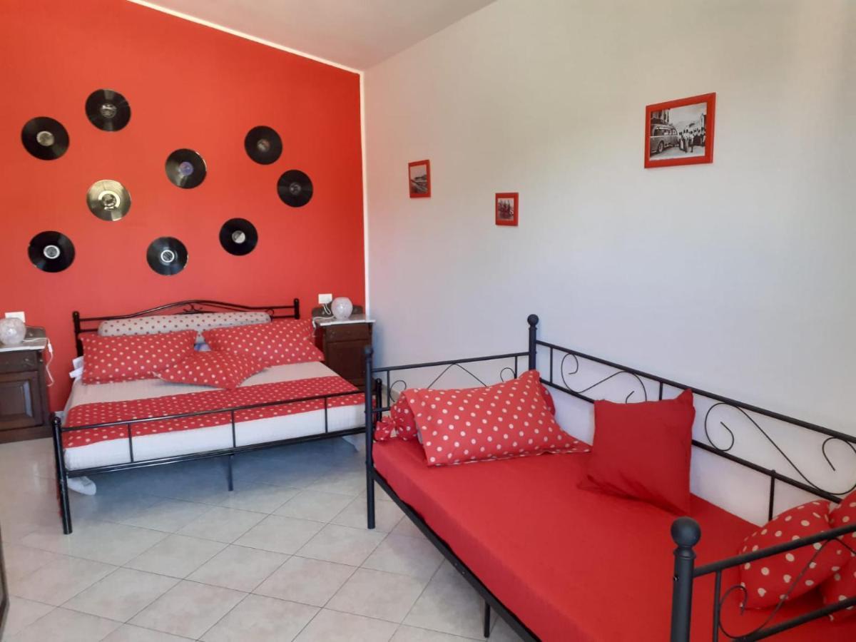 B&B Marzo '51 Villasimius Ngoại thất bức ảnh